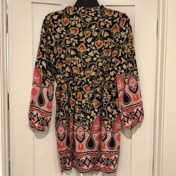 Fun Patterned Dress - Picture 3 of 4